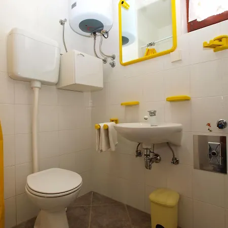 Luciano 1576 Apartment Liznjan