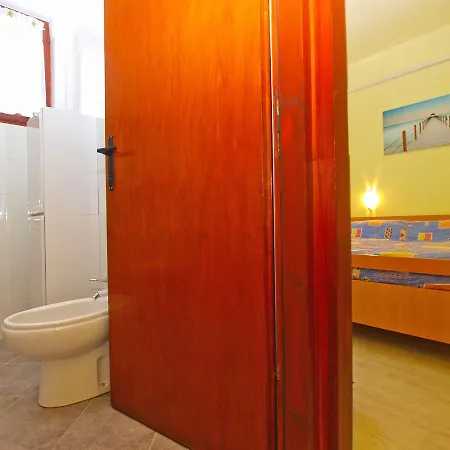 Luciano 1576 Apartment Liznjan