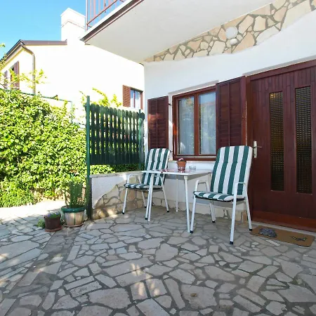 Apartment Luciano 1576 Liznjan
