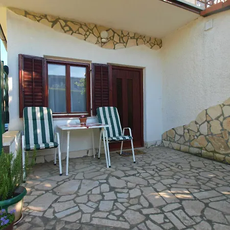 Apartment Luciano 1576 Liznjan
